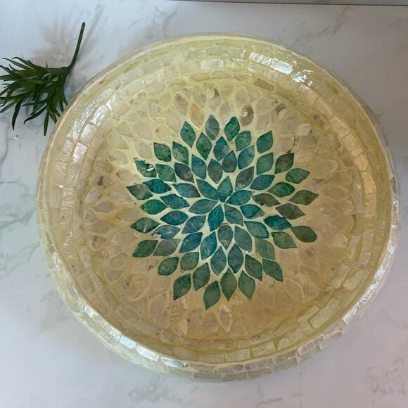 Mother of Pearl Inlay Centerpiece Bowl Off White & Teal Green HandMade Vietnam - Picture 2 of 6